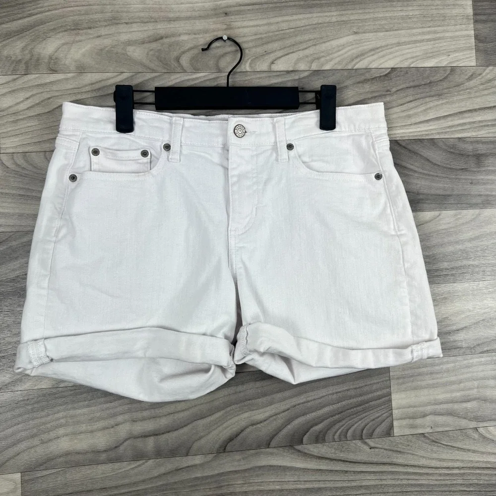 Banana Republic Denim Shorts Womens 28/6 Fit (32W) White Stretch Mid-Rise Cuffed - Picture 5 of 12